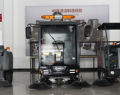 電動(dòng)掃地車(chē)